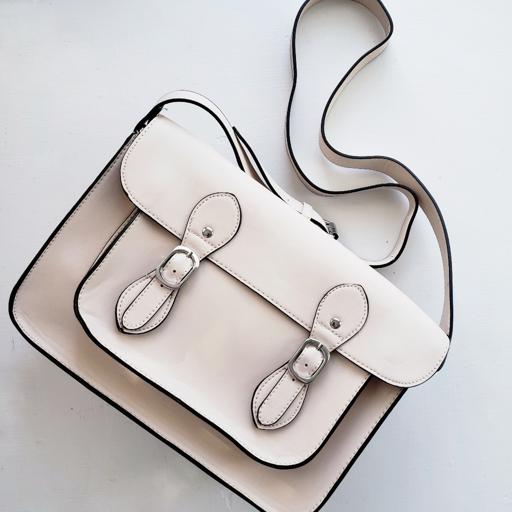 Cream Cambridge Satchel (Used) w/ Adjustable Strap